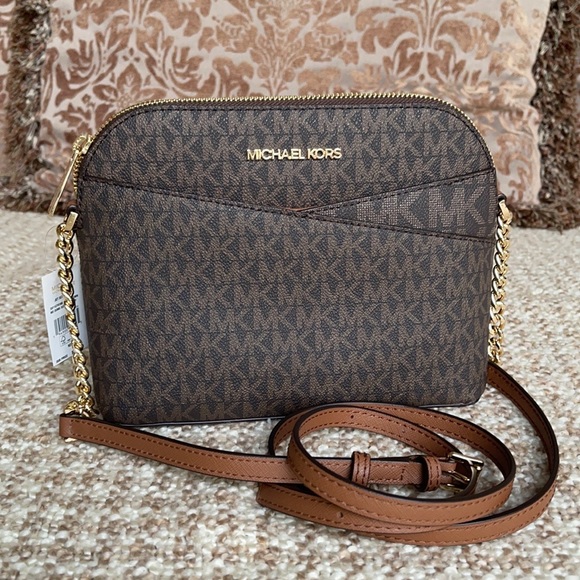 Michael Kors Jet Set Travel Medium Dome Crossbody - Picture 15 of 16